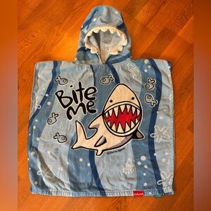 Kids Hooded bath Towel with shark Design
